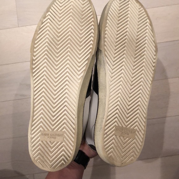 Saint Laurent distressed sneakers - Picture 5 of 7